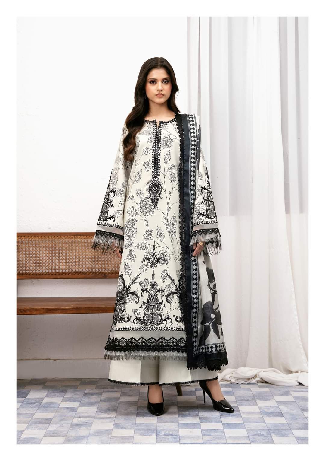 BIN ILYAS Unstitched 3 piece Lawn